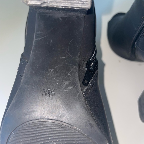 G by guess heels size 9 1/2 lightly worn good condition - Picture 6 of 7